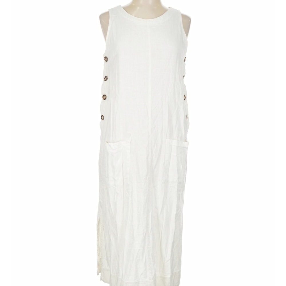 Peck & Peck White Sleeveless Midi Dress with Button Accents
